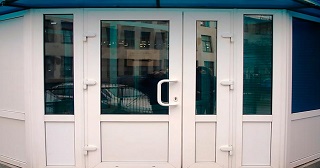 Пластиковая входная группа Азов, цена от 10093 руб.