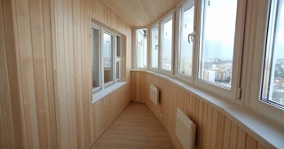 Отделка, остекление, утепление балконов в Азове от 204 руб. м/2.